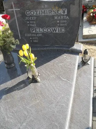 Zdjęcie grobu 5/36,37