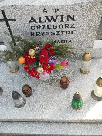 Zdjęcie grobu 6/639,640