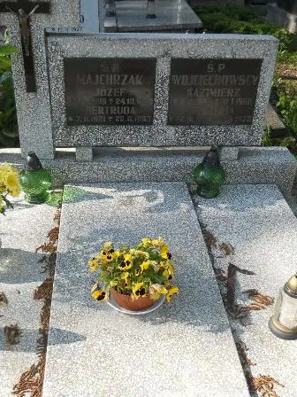 Zdjęcie grobu 35/47,48