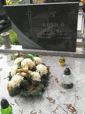 Zdjęcie grobu 38/77,78