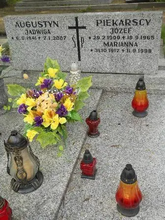 Zdjęcie grobu 34/12,13