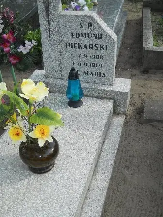 Zdjęcie grobu 22/55