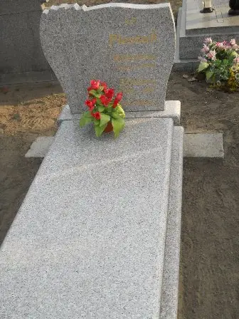 Zdjęcie grobu 10/127