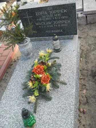 Zdjęcie grobu 2/100