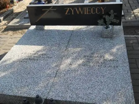 Zdjęcie grobu 5/84,85