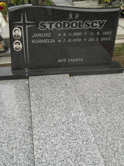 Zdjęcie grobu 27/23106