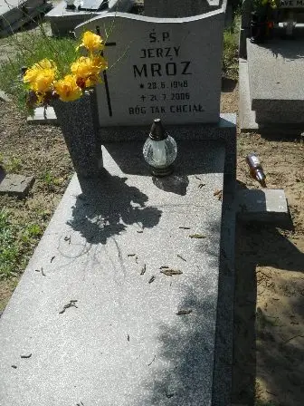 Zdjęcie grobu 30/106