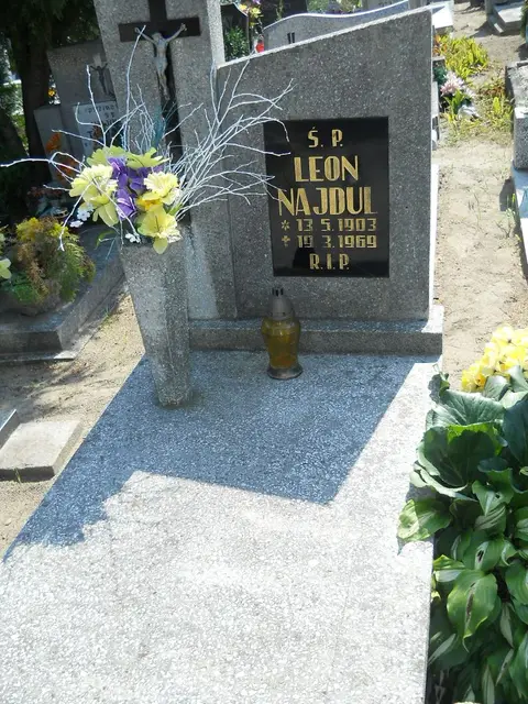 Zdjęcie grobu 14/27550