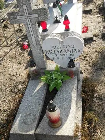 Zdjęcie grobu 6/99