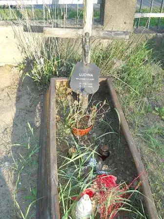 Zdjęcie grobu 32/100