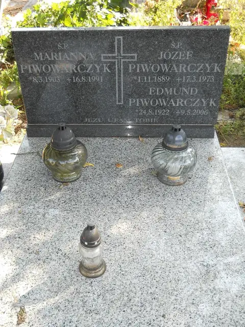 Zdjęcie grobu 14/27669