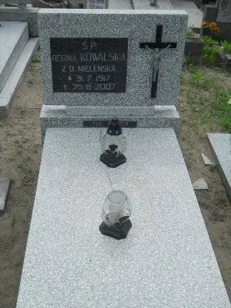 Zdjęcie grobu 21/137