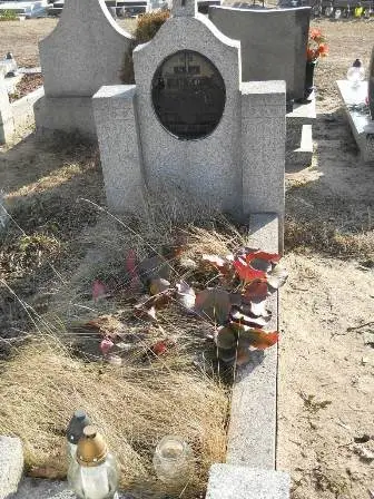 Zdjęcie grobu 2/10