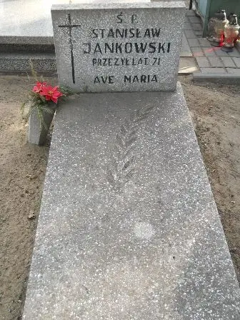 Zdjęcie grobu 15/100