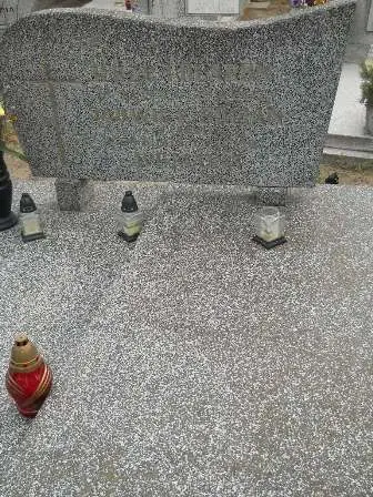 Zdjęcie grobu 44/82,83