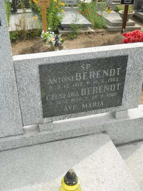 Zdjęcie grobu 26/23027