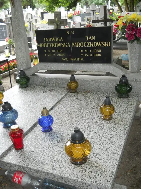 Zdjęcie grobu 13/29614