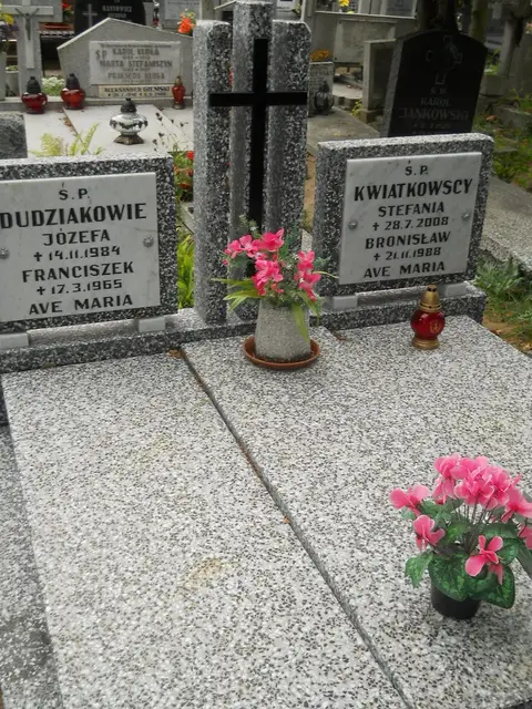 Zdjęcie grobu 16/26185