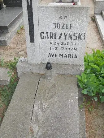 Zdjęcie grobu 23/100