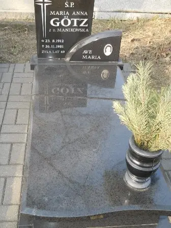 Zdjęcie grobu Krzyż./98a