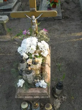 Zdjęcie grobu 7b/108