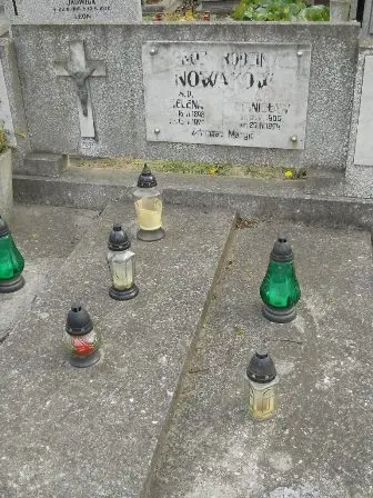Zdjęcie grobu 9/100