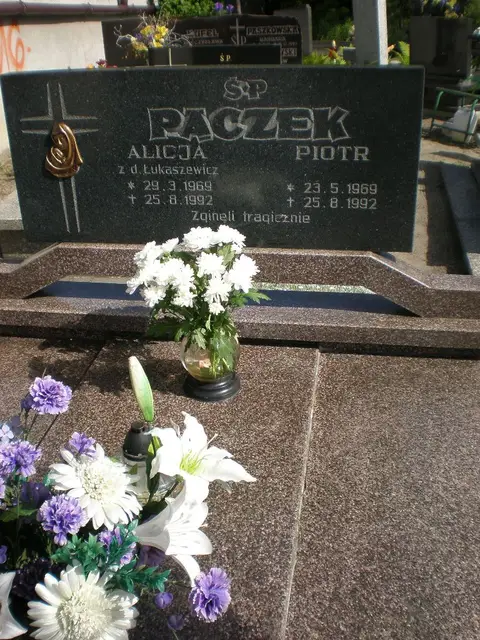 Zdjęcie grobu 8B/20160