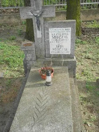 Zdjęcie grobu 9/100