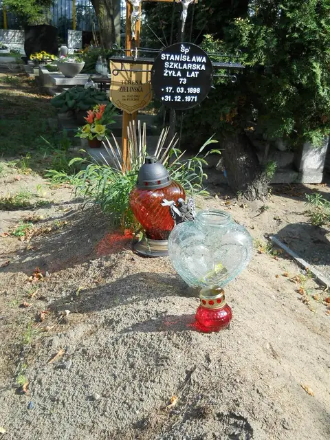 Zdjęcie grobu 19/28522