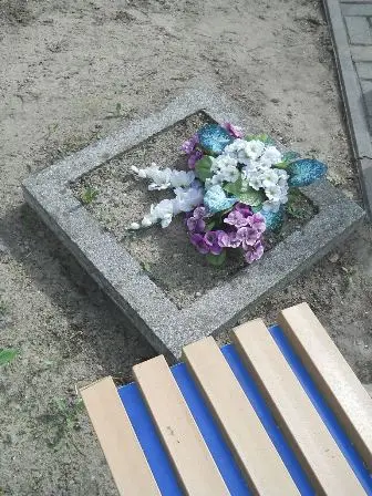 Zdjęcie grobu 27/100