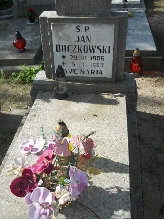 Zdjęcie grobu 24/128