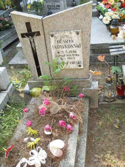 Zdjęcie grobu 17/28107