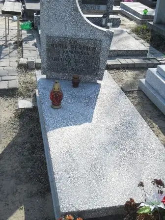 Zdjęcie grobu 3/167