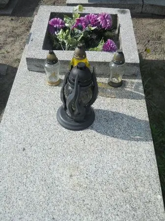 Zdjęcie grobu 20/250