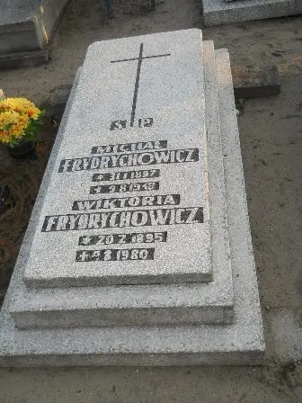 Zdjęcie grobu 4/360