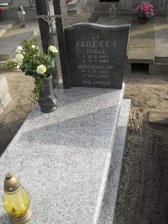 Zdjęcie grobu 15/71