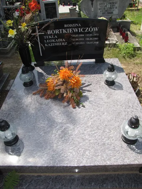 Zdjęcie grobu 14/27595