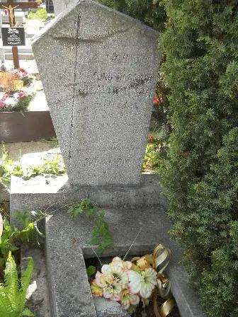 Zdjęcie grobu 27