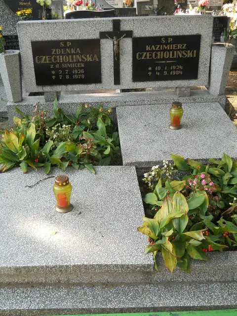 Zdjęcie grobu 17/28001