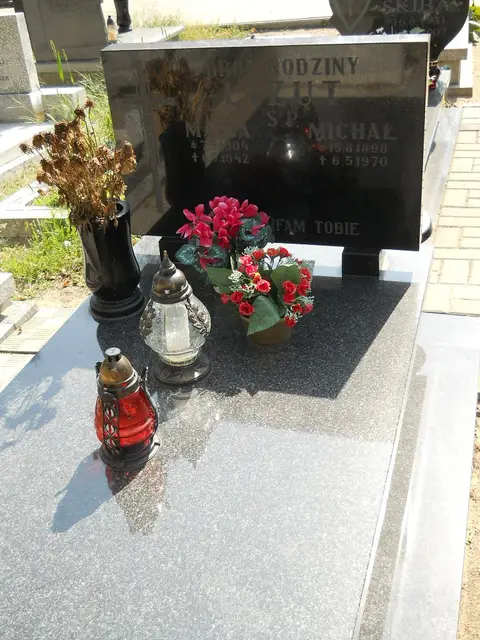 Zdjęcie grobu 18/28440