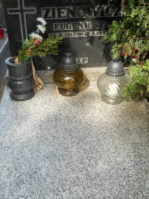 Zdjęcie grobu 7/11307