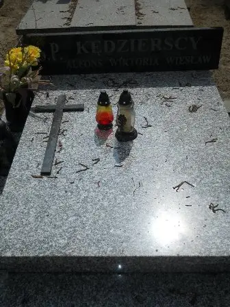 Zdjęcie grobu J/6,7