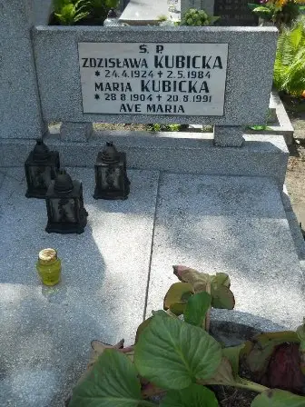 Zdjęcie grobu 25/91,92