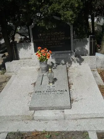 Zdjęcie grobu C/122,123