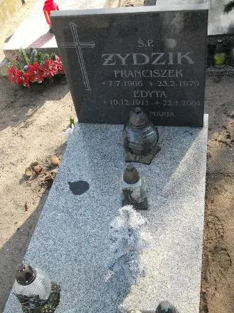 Zdjęcie grobu 1/210