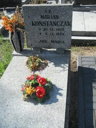 Zdjęcie grobu 35/122,123