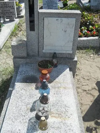 Zdjęcie grobu 25/100