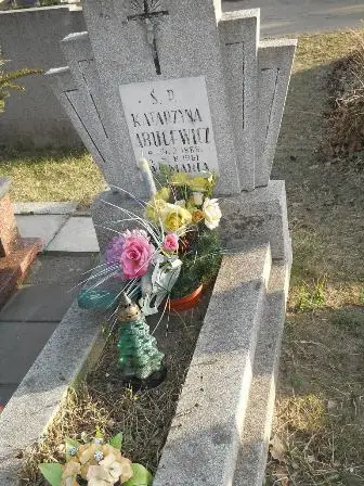 Zdjęcie grobu 10/13