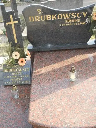 Zdjęcie grobu 10/12