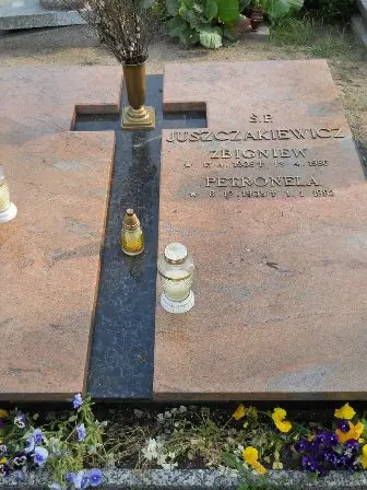 Zdjęcie grobu 44/238,239